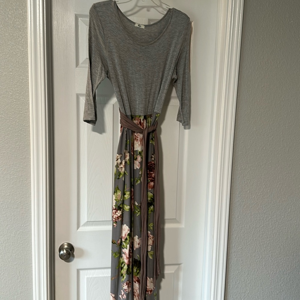 EG4 floral maxi dress- size L